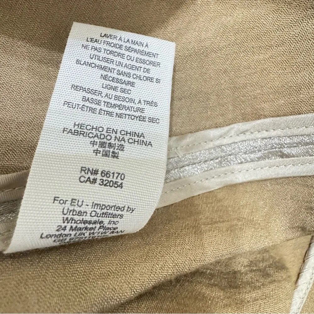 Free‎ People Gold Shimmer Plunge Neckline Romper Size 4